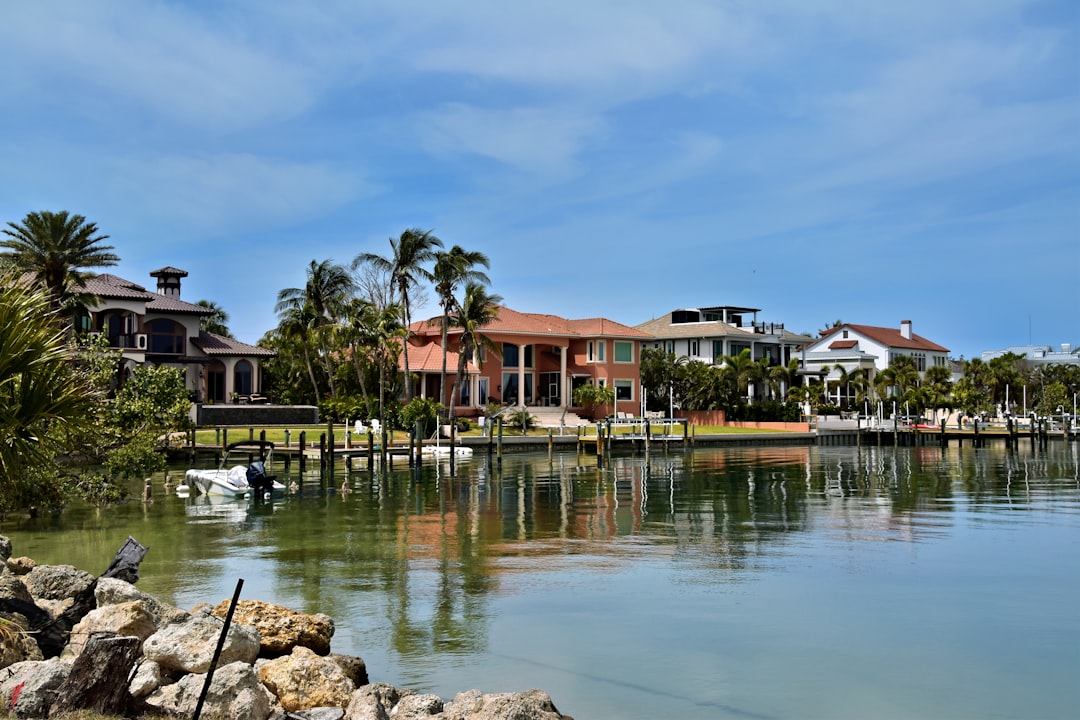 Apollo Beach vs Sun City Center — Which Is Better for You?