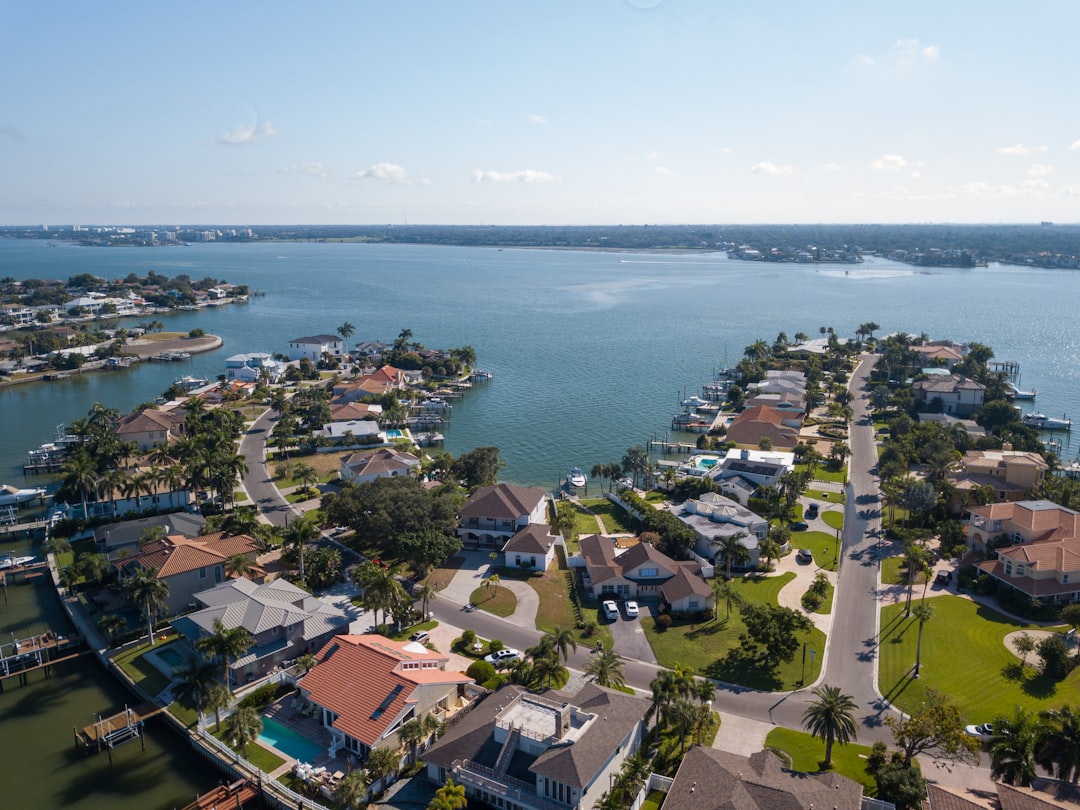 Moving to Tampa Bay: Planning Your Relocation Across Hillsborough County
